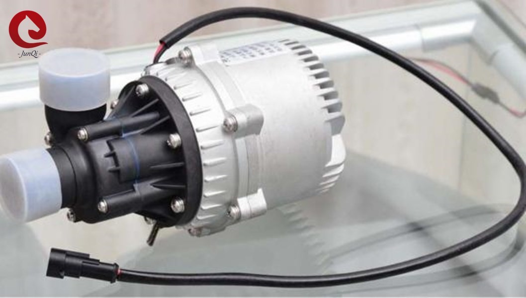 IP67 24VDC Brushless DC Motor Water Pump For Electric Vehicles Low Noise